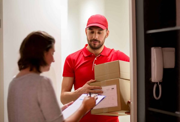 Comment envoyer un colis à domicile ?